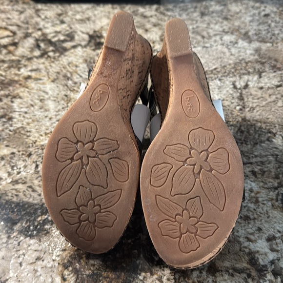 BOC black shoes, size 10 M like new condition, worn once. - Picture 4 of 4